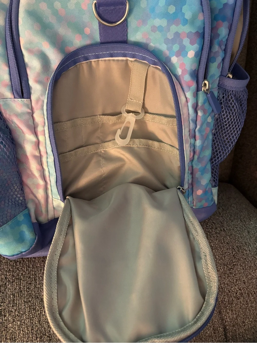 💜 Pottery Barn Teen Gear Up Backpack Size Large in Confetti Pattern 💜